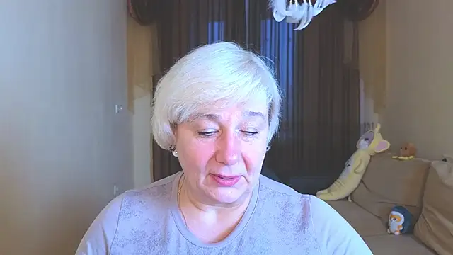 Snapshot of Milana_Milky chatting on December 4, 2025, 5:06 am Milana Milky online show from December 4, 2025, 5:06 am