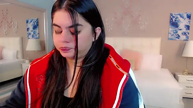 maddissonivanova online show from March 8, 2026, 7:06 pm