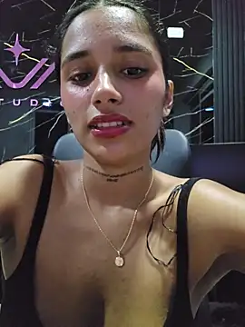 Snapshot of Lorena_Mcfly chatting on June 20, 2026, 10:53 am Lorena Mcfly online show from June 20, 2026, 10:53 am
