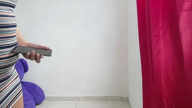 NataliaAr- online show from April 16, 2026, 5:25 pm