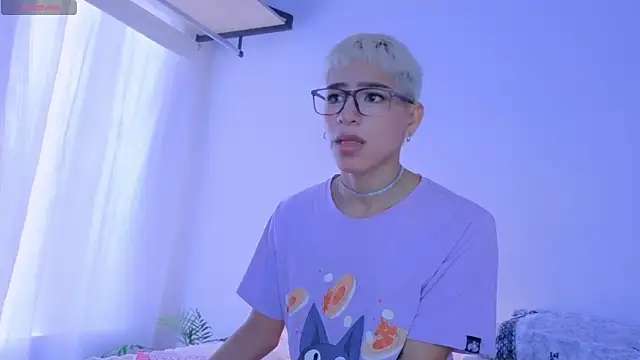 taichi bluy online show from September 18, 2025, 8:01 pm