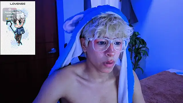 taichi bluy online show from November 13, 2025, 10:24 pm