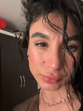 Snapshot of MonicaSalvatore chatting on January 17, 2026, 3:43 am MonicaSalvatore online show from January 17, 2026, 3:43 am