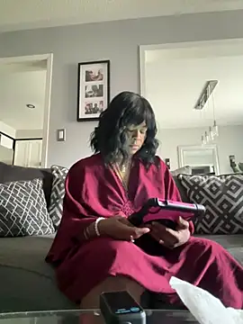 EbonyEmpress online show from May 22, 2026, 8:40 pm