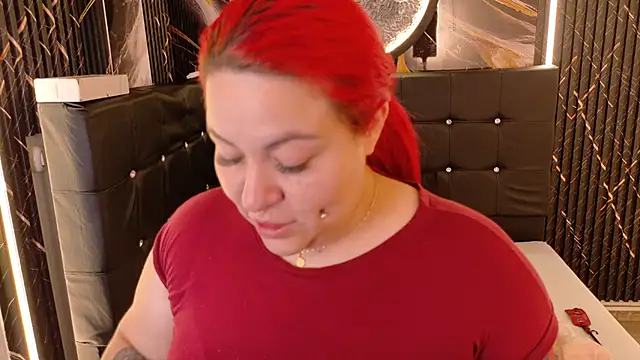 Witch Scarlet online show from April 11, 2026, 1:35 am