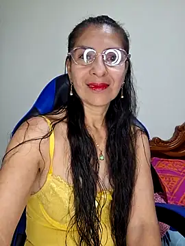 Snapshot of Natasha_50 chatting on February 21, 2026, 12:56 am Natasha 50 online show from February 21, 2026, 12:56 am
