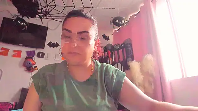 ASTRIDCHAT online show from October 28, 2025, 10:20 pm