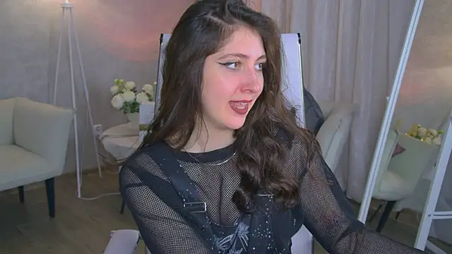 Mary Miiller online show from February 11, 2026, 9:31 am