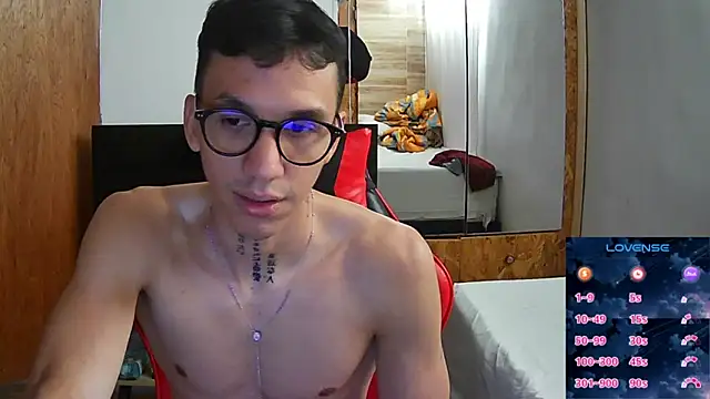 angelicious  online show from February 11, 2026, 12:49 pm