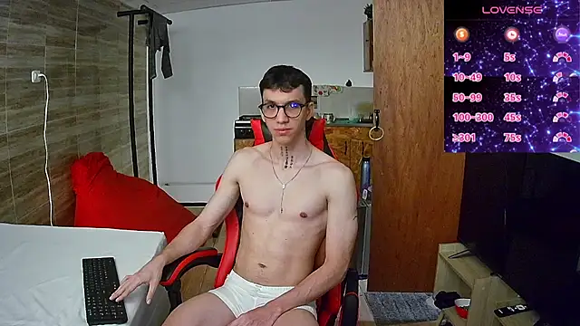 Snapshot of angelicious_ chatting on October 23, 2025, 11:53 am angelicious online show from October 23, 2025, 11:53 am