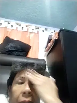 Snapshot of OliviaMorris1 chatting on November 24, 2025, 8:42 pm OliviaMorris1 online show from November 24, 2025, 8:42 pm