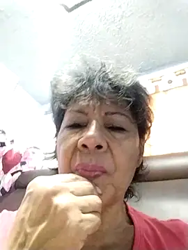 Snapshot of OliviaMorris1 chatting on November 28, 2025, 6:30 pm OliviaMorris1 online show from November 28, 2025, 6:30 pm