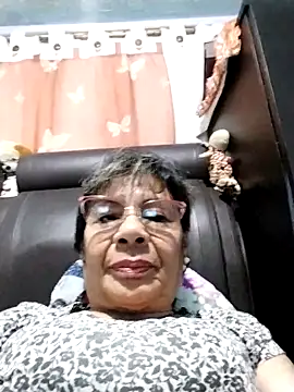 Snapshot of OliviaMorris1 chatting on October 4, 2025, 10:55 pm OliviaMorris1 online show from October 4, 2025, 10:55 pm