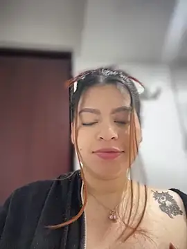 Yaqui elle online show from January 6, 2026, 3:43 am