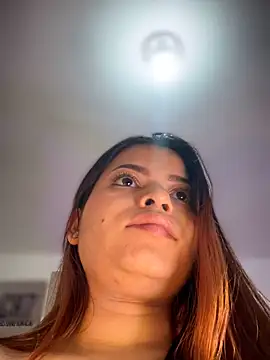 Yaqui elle online show from February 27, 2026, 2:45 am