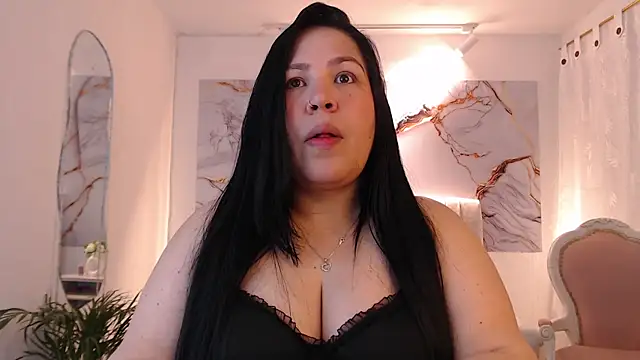 Ashley Grahaam online show from November 23, 2025, 10:20 pm