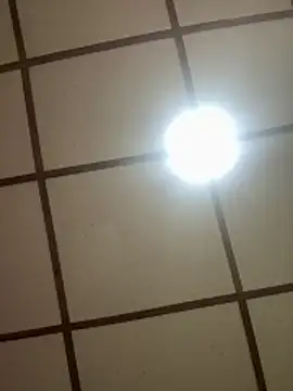 valen1891 online show from April 19, 2026, 12:44 am