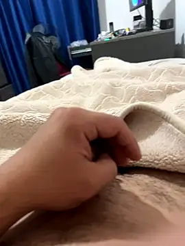 Snapshot of Randum3232 chatting on October 11, 2025, 12:33 am Randum3232 online show from October 11, 2025, 12:33 am