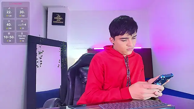 Snapshot of Lucass_love chatting on September 20, 2025, 1:38 pm Lucass love online show from September 20, 2025, 1:38 pm