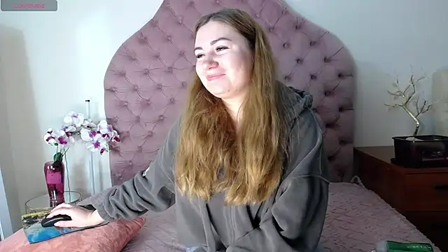  Agata  online show from November 30, 2025, 7:20 am