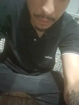 Veww1313 online show from October 28, 2025, 6:51 pm