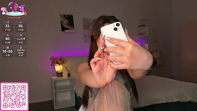 ShyEmma  online show from November 8, 2025, 1:09 am