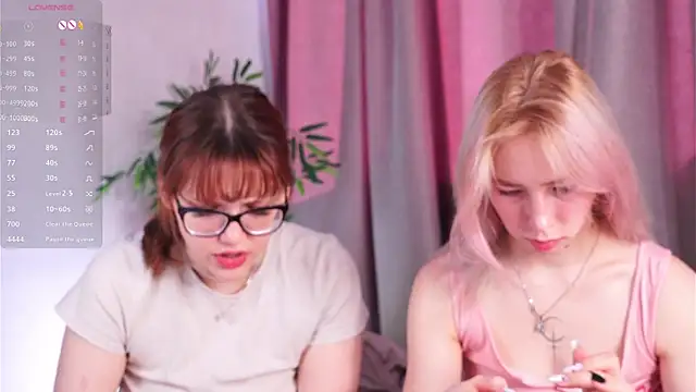 Lunabate online show from April 15, 2026, 4:18 am