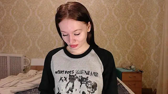 Kitkaat00 online show from October 3, 2025, 3:13 pm