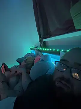 mrandmrsdarkside online show from March 29, 2026, 9:16 pm