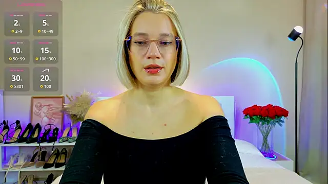 Snapshot of EmiSoul chatting on February 12, 2026, 6:13 am EmiSoul online show from February 12, 2026, 6:13 am