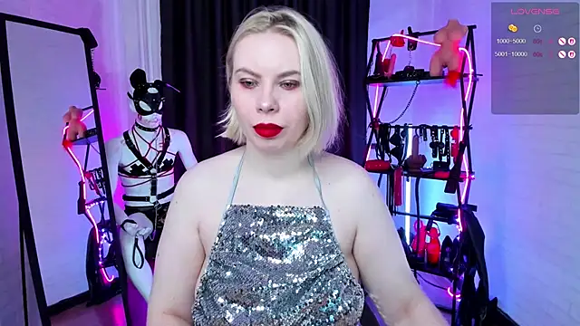 Snapshot of Anna_Maxwell chatting on September 26, 2025, 1:45 am Anna Maxwell online show from September 26, 2025, 1:45 am