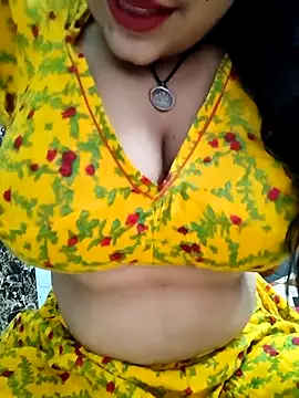 Snapshot of MISS_RIYA14 chatting on October 24, 2025, 4:22 am MISS RIYA14 online show from October 24, 2025, 4:22 am