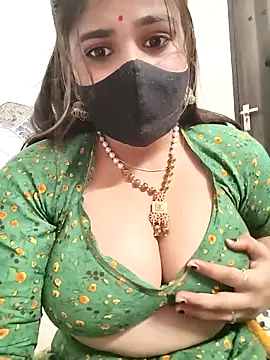 Snapshot of MISS_RIYA14 chatting on September 28, 2025, 3:02 am MISS RIYA14 online show from September 28, 2025, 3:02 am