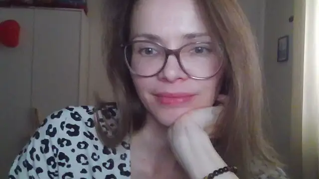 Snapshot of SEA_Dream chatting on February 16, 2026, 6:34 am SEA Dream online show from February 16, 2026, 6:34 am