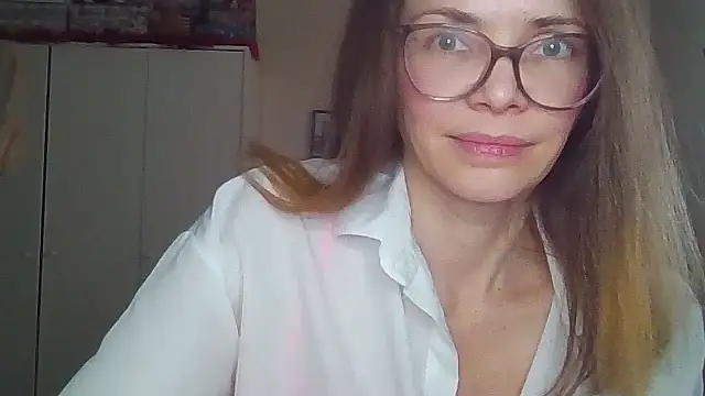 Snapshot of SEA_Dream chatting on January 16, 2026, 6:50 am SEA Dream online show from January 16, 2026, 6:50 am