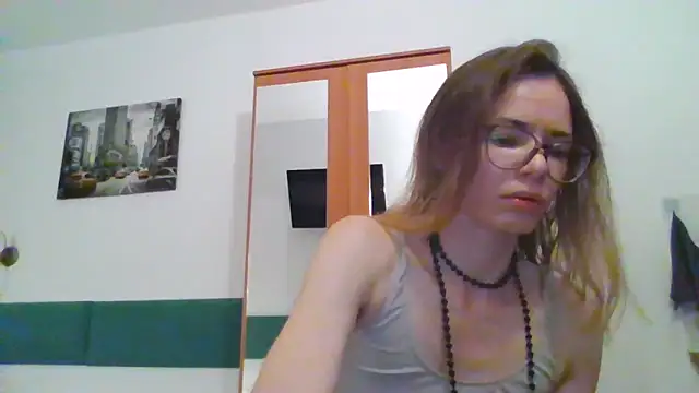 Snapshot of SEA_Dream chatting on December 19, 2025, 3:54 am SEA Dream online show from December 19, 2025, 3:54 am