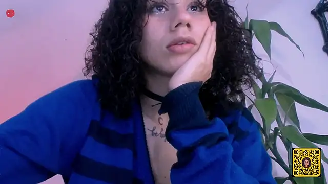 Snapshot of Nocturnawitch chatting on September 22, 2025, 1:44 am Nocturnawitch online show from September 22, 2025, 1:44 am