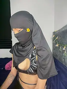 Snapshot of _Zahiira_ chatting on July 17, 2026, 12:13 pm Zahiira online show from July 17, 2026, 12:13 pm
