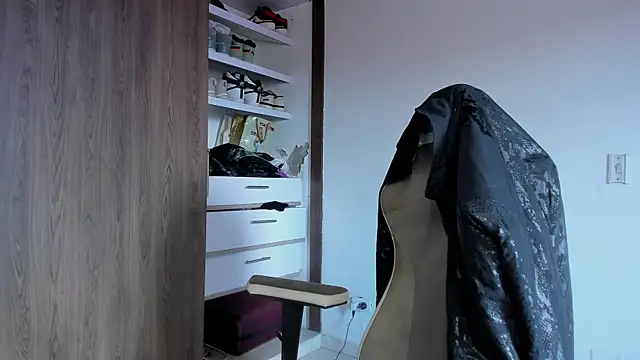 Snapshot of natevillage chatting on September 20, 2025, 8:03 pm natevillage online show from September 20, 2025, 8:03 pm