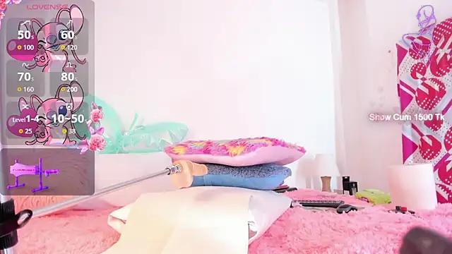 Snapshot of Ariana-Fernandez chatting on September 9, 2025, 12:36 pm Ariana-Fernandez online show from September 9, 2025, 12:36 pm