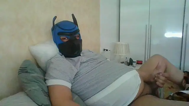 soumicuckold1 online show from April 5, 2026, 12:23 pm