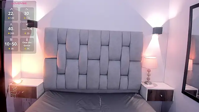 Mia volkova online show from October 3, 2025, 12:06 pm