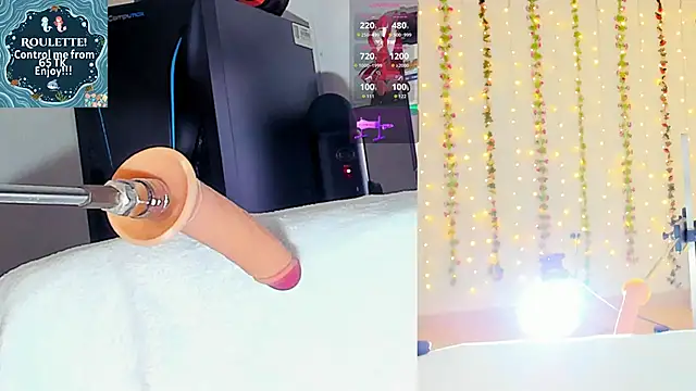 Snapshot of Kitty__Rose__ chatting on February 15, 2026, 10:14 am Kitty Rose online show from February 15, 2026, 10:14 am