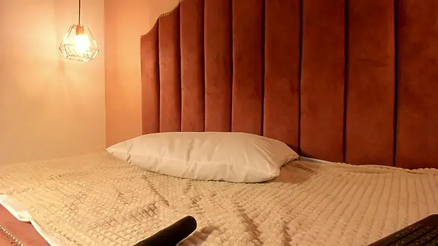 samara bxx1 online show from November 8, 2025, 3:32 am