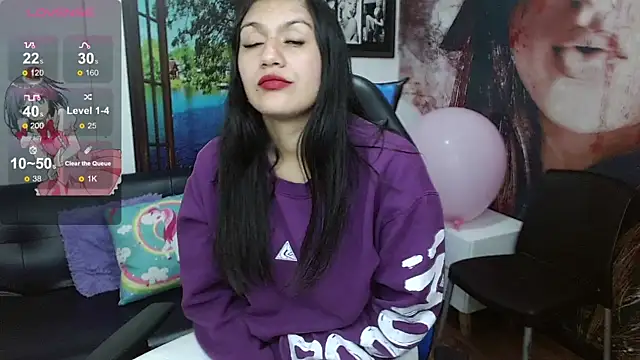 gigi gilt  online show from March 21, 2026, 8:19 am