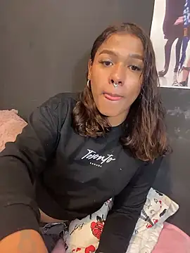 Snapshot of cam11_07 chatting on January 7, 2026, 5:56 am cam11 07 online show from January 7, 2026, 5:56 am