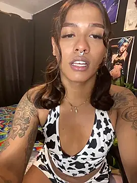 Snapshot of cam11_07 chatting on January 7, 2026, 11:54 pm cam11 07 online show from January 7, 2026, 11:54 pm