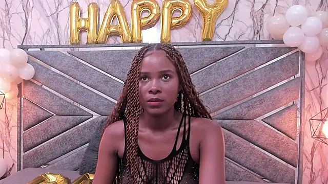 Snapshot of SASHA_BROWNIE__ chatting on November 8, 2025, 8:01 pm SASHA BROWNIE online show from November 8, 2025, 8:01 pm