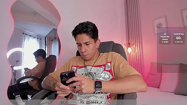 Snapshot of j_deex chatting on February 19, 2026, 4:59 pm j deex online show from February 19, 2026, 4:59 pm