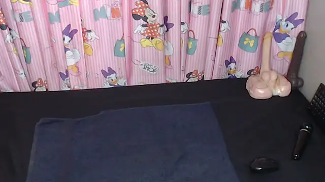 Snapshot of TrishahXo chatting on June 11, 2026, 6:32 am TrishahXo online show from June 11, 2026, 6:32 am
